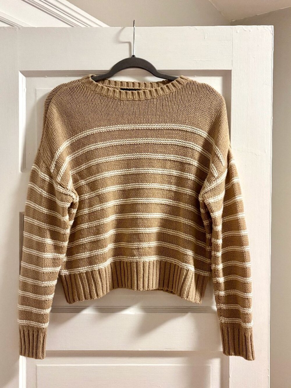 Cropped Beige White Striped Sweater // Size S